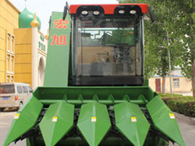 青儲(chǔ)機(jī)